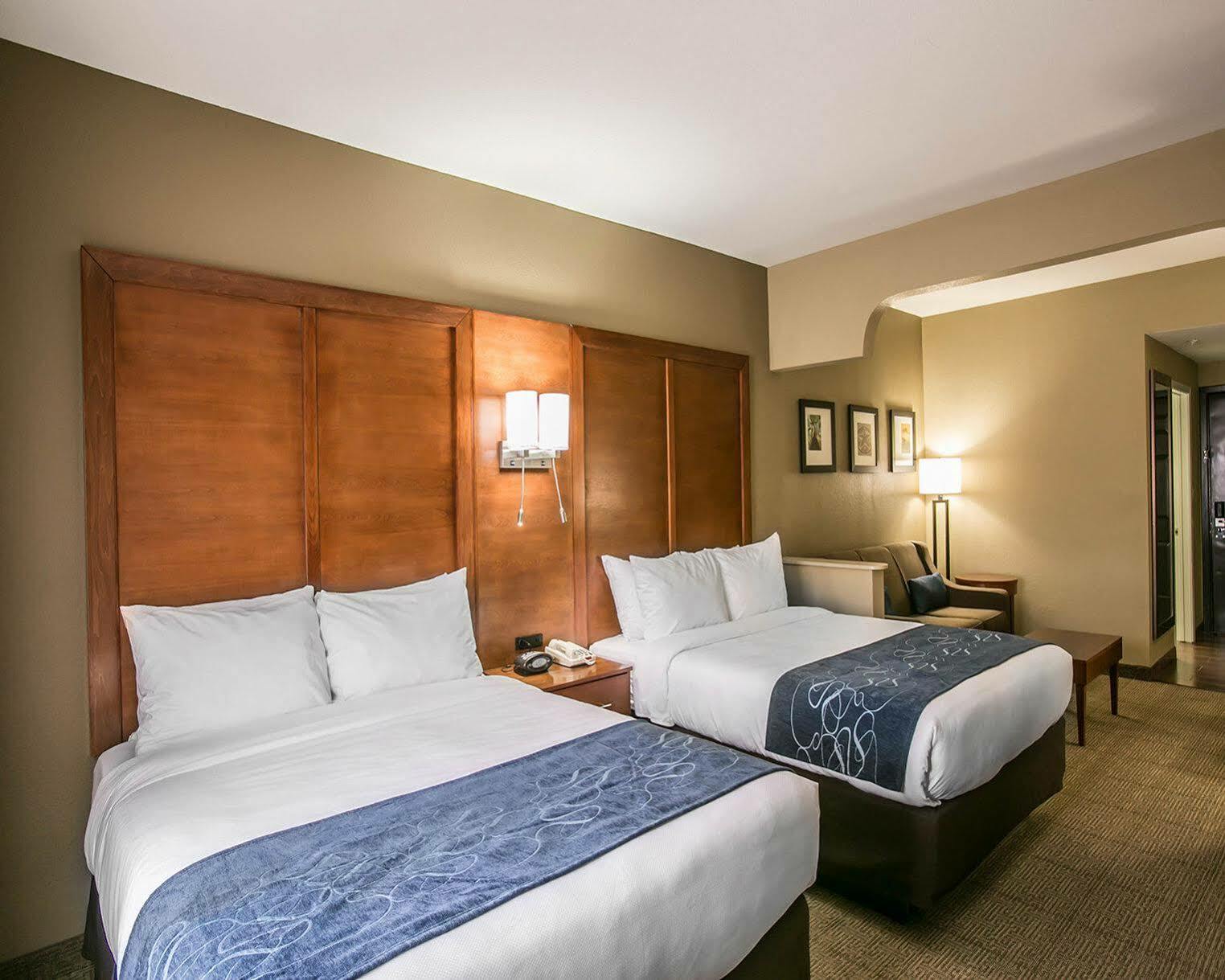 Comfort Suites Austin Nw Lakeline Ngoại thất bức ảnh